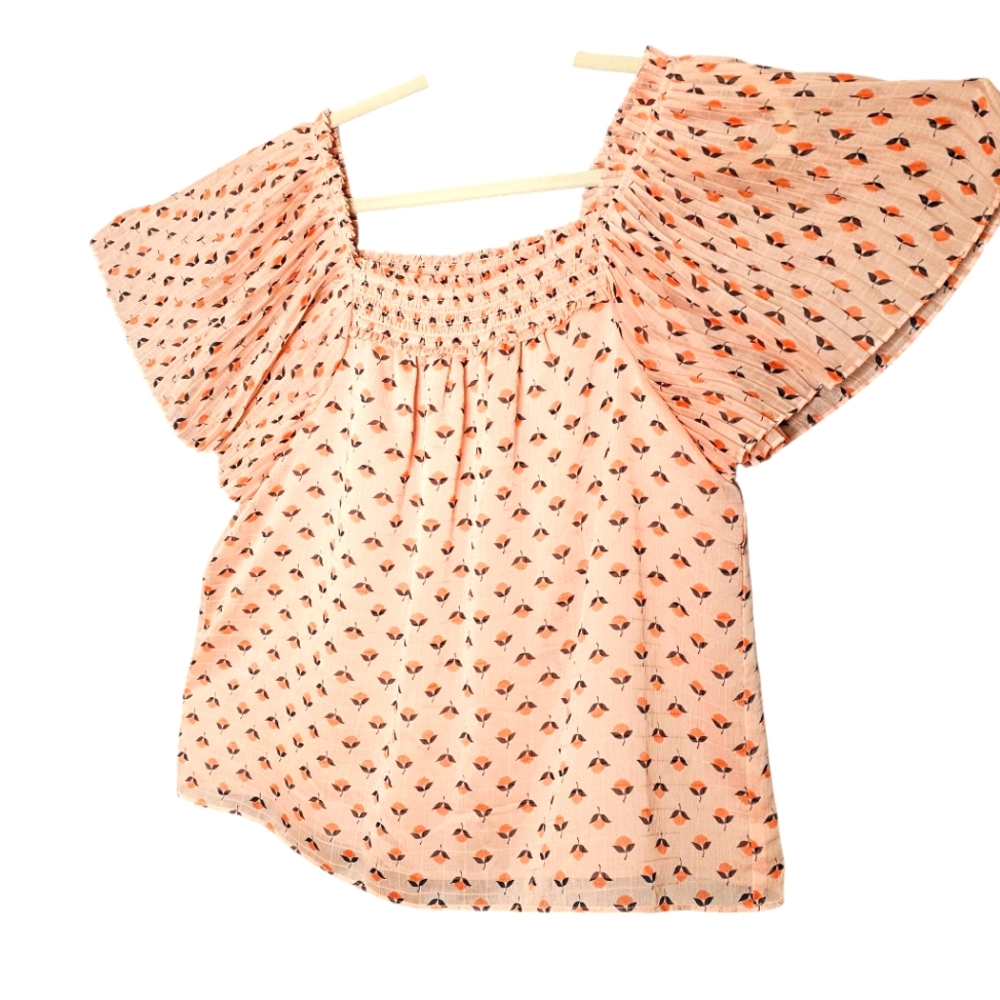 Ann Taylor Dainty Floral MicoPleat Cap Sleeves Fairy Flowy Square Neckline Top M